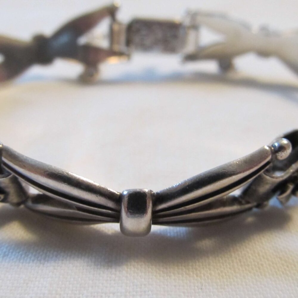 Vintage JLP Taxco Sterling Silver Bracelet - Picture 2 of 5